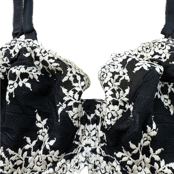 Wacoal 65191 Wacoal Women's Embrace Lace Bra Black and White Bra Size 36DD - Picture 5 of 7